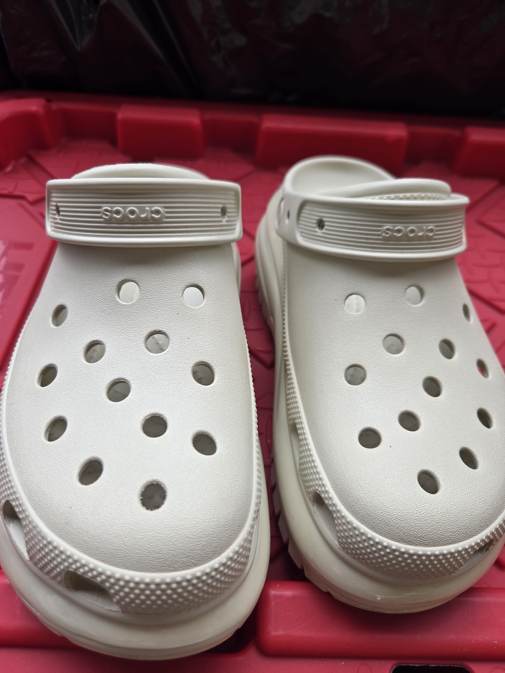 CROCS Classic White Clog Sandals